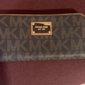 Michael Kors Dark Brown Logo Zip Wallet
